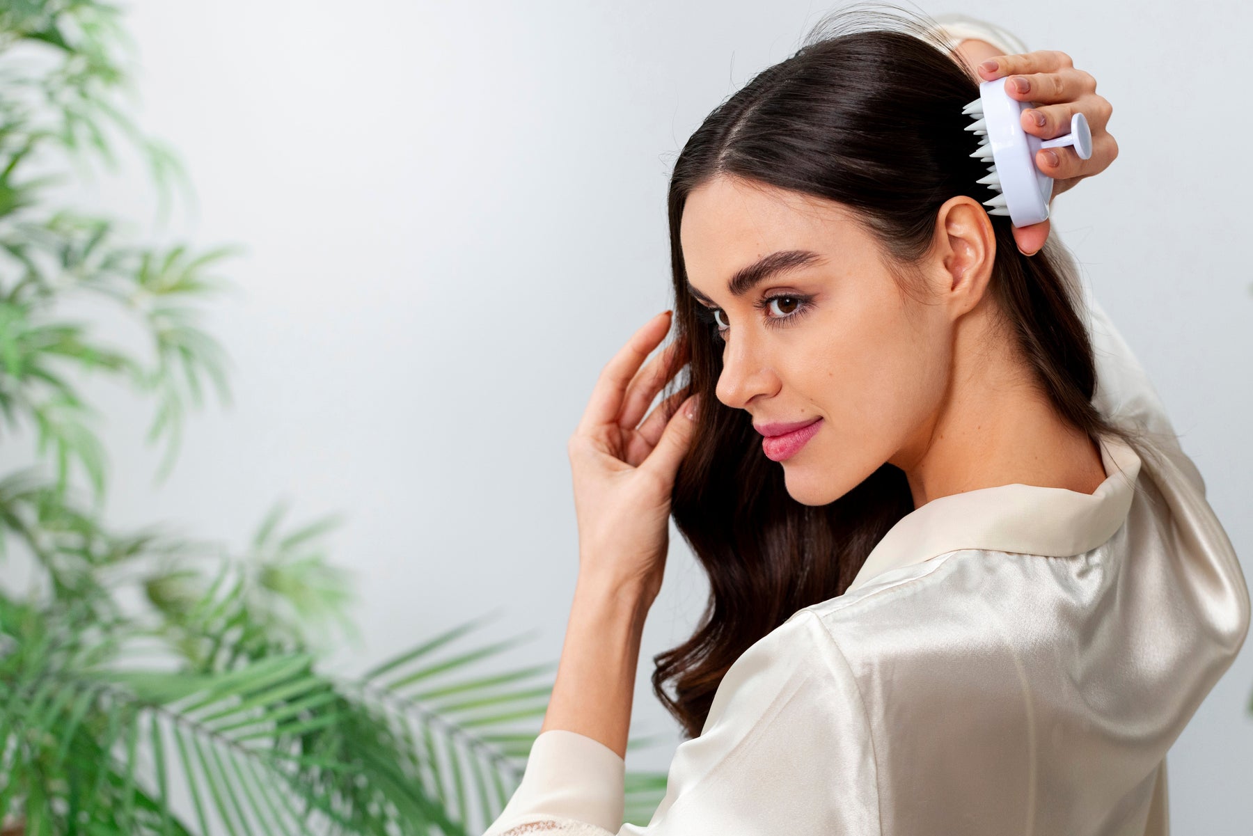 traditional-indian-hair-care-rituals-during-religious-festivals-a-simple-guide-dermatouch