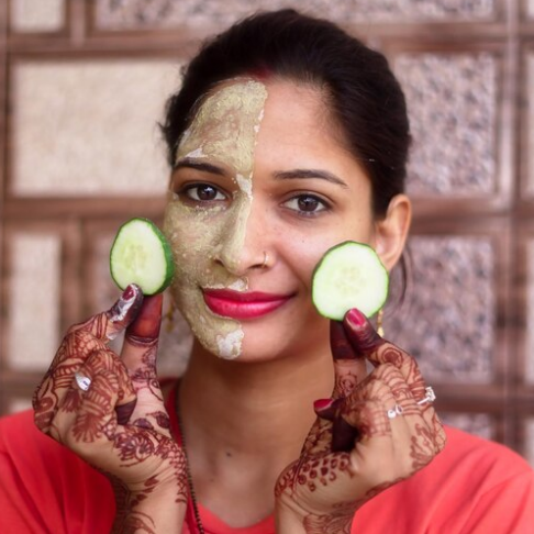 Pigmentation Creams vs. Natural Remedies: Which Works Better?