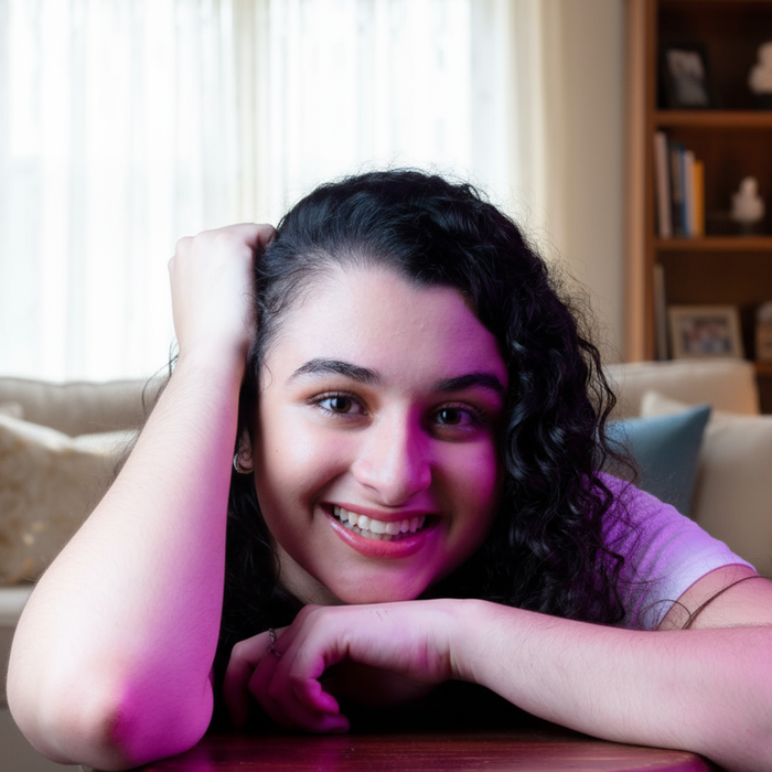 from-dull-to-radiant-how-chemistry-powers-bright-and-glow-face-wash-dermatouch