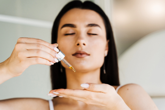 Curious About Face Brightening Serums? Which One Works Best?