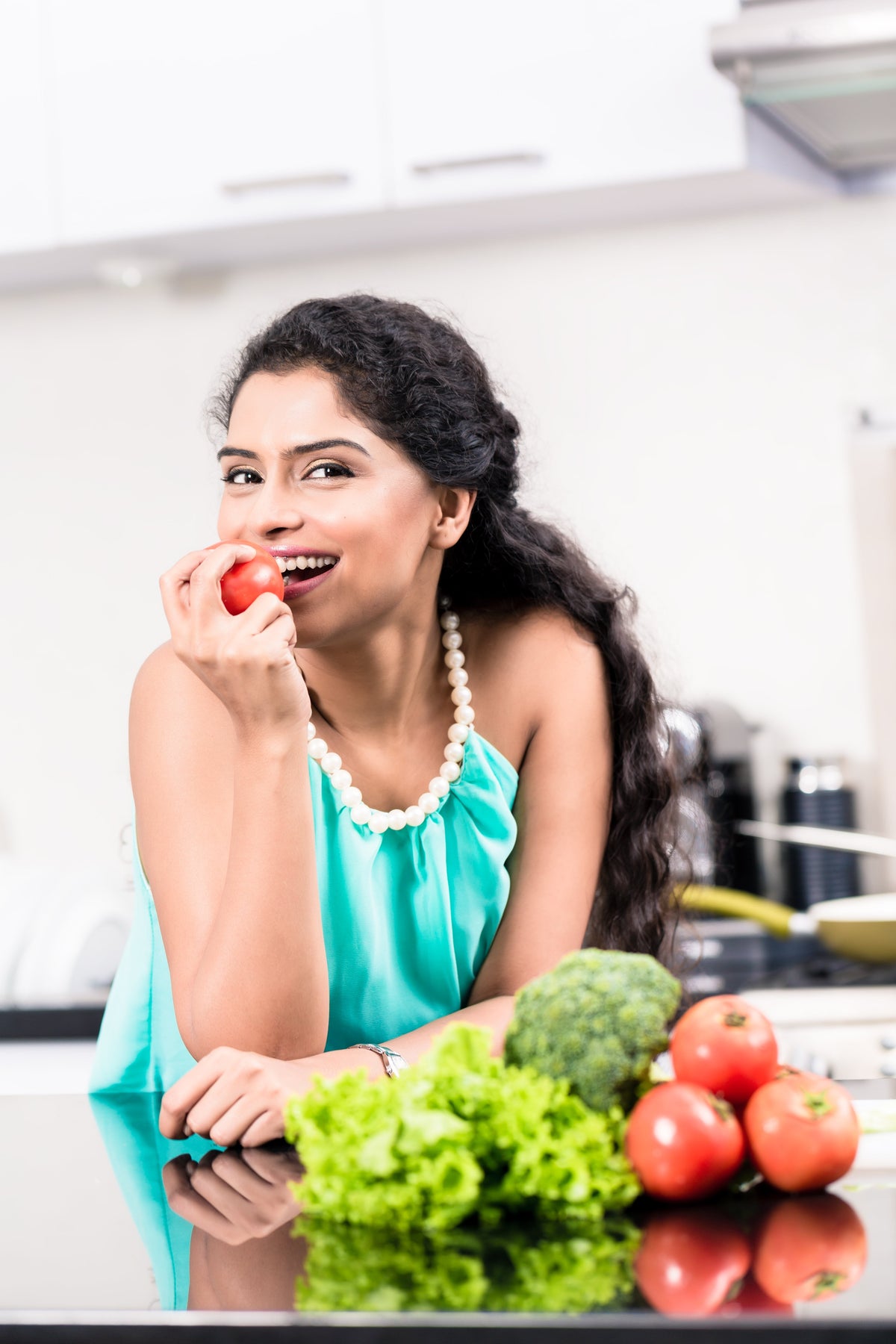 Fruits for Glowing Skin – Natural Indian Superfoods That Brighten Your Complexion